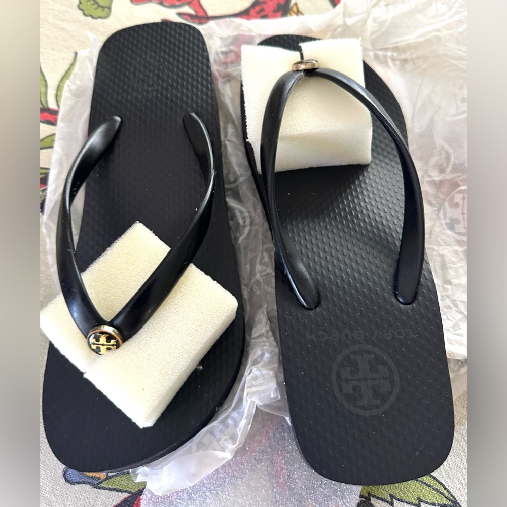 Tory Burch Women’s wedge Sandals